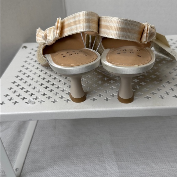 a new day Cream Slingback Women's Shoes Kitty 2 “ Heels Party Wedding Size 9 - Picture 3 of 7